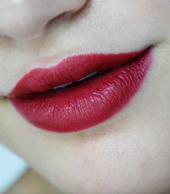 Son Dolce & Gabbana Màu Đỏ Ngả Hồng