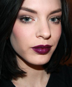 son-kiko-331-blackberry-mau-tim-ruou