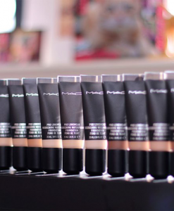 Bang-Kem-Nen-Mac-Pro-Longwear-Nourishing-Waterproof