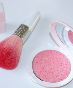 Thiet-ke-phan-ma-hong-Guerlain-Meteorites-Happy-Glow-Blush