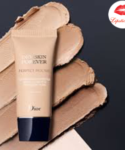 chat-Diorskin-Forever-Perfect-Mousse