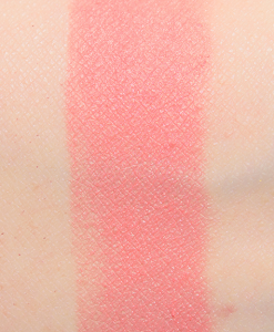 MAC-Scattered-Petals