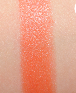 Swatch-Son-Chanel-414-Sari-Dore