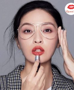 son-mac-mullit-over-powder-kiss-lipstick