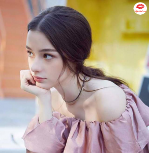 Review Son Charlotte Tilbury Miss Kensington