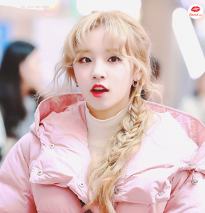 Son Bobbi Brown màu Russian Doll