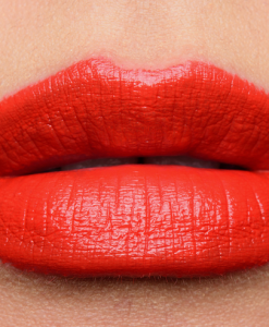 son-bobbi-brown-flame-luxe-lip-color