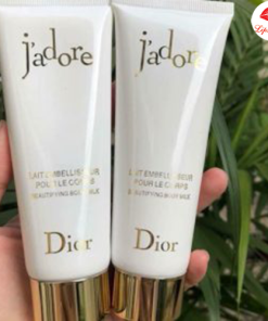 Sua-duong-the-Dior-J'adore