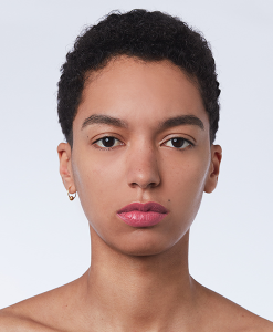 son-gucci-406-millicent-rose-hong-canh-hoa