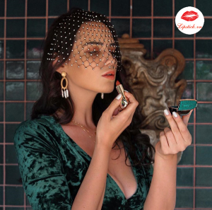 son-guerlain-rouge-g-de-04