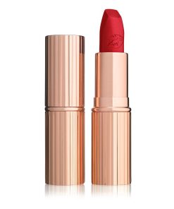 Son Charlotte Tilbury Carina's love
