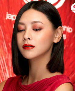 shu-or-570-glitter-amplified-holo