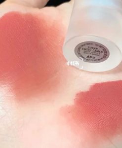 swatch-son-mac-mau-sugar-sweet-cameo
