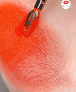 Texture-ysl-tatouage-couture-do-gach