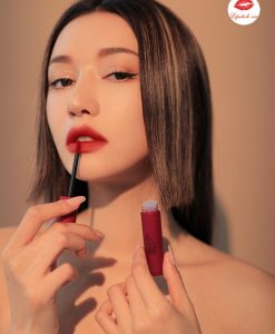 son-3ce-blurring-liquid-lip-claret