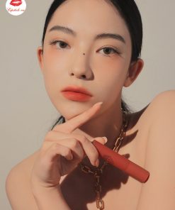 son-3ce-blurring-liquid-lip-mau-stay-away