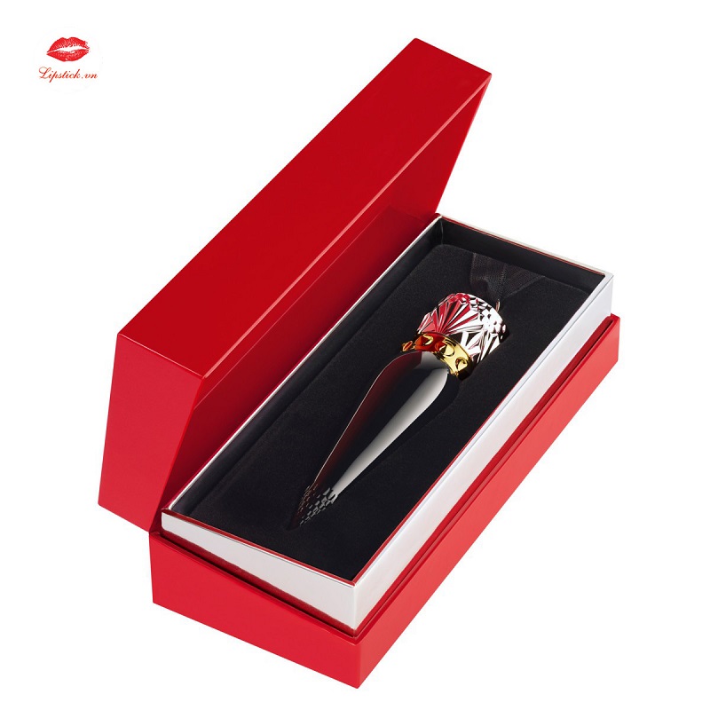 review-son-louboutin-007-vo-do