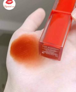 son-shu-uemura-rouge-unlimited-matte-onitsuka-chili-ambition