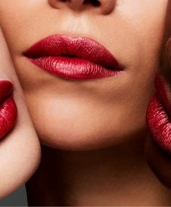 tom-ford-metallic-16-scarlet-rouge