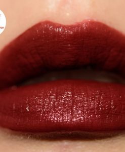 son-giorgio-armani-210-lip-swatch