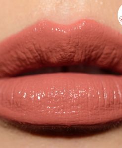 giorgio-armani_granite-lip-swatch
