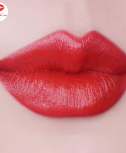 swatch-son-ysl-le-rouge-holiday-edition