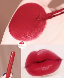 swatch-son-armani-416-lip-and-hand