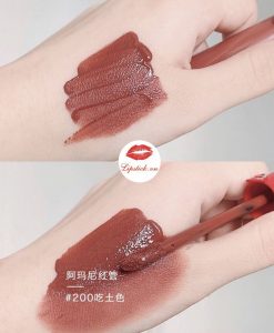 texture-swatch-son-giorgio-armani-terra