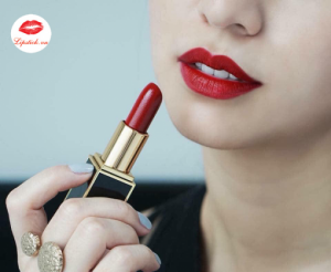 son Tom Ford đỏ ruby