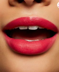 mac-black-cherry-dramamrama-limited-lipstick4