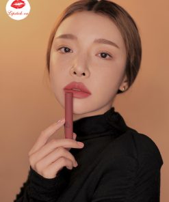 model-hong-dat-3ce