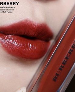 son-burberry-kisses-lip-lacquer-45