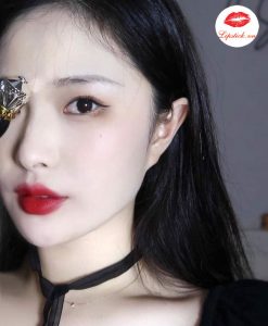 louboutin-velvet-matte-005m