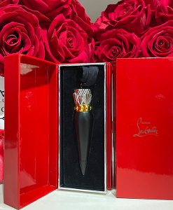 son-christian-louboutin-velvet-matte-002M