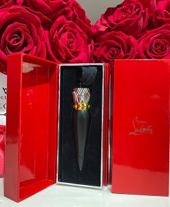 son-christian-louboutin-velvet-matte-005m-dramadouce
