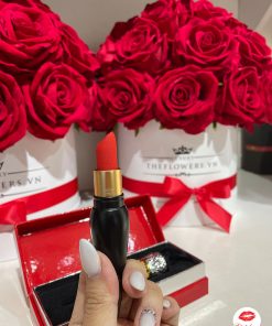 son-christian-louboutin-velvet-matte-007m-diva