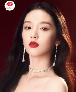 son-mac-aute-cuture-starring-rosalia-red-chile