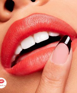 son-mac-powder-kiss-velvet-blur-slim-mau-Hot-Paprika
