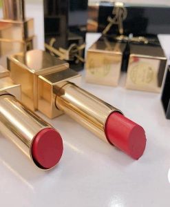 son-ysl-the-bold-mau-01