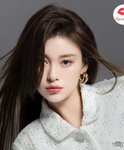 son-tom-ford-94-plus-one