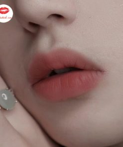 louboutin màu 013M