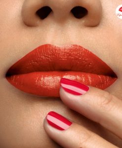 son louboutin màu đỏ cam