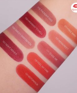nars notirious cam đỏ