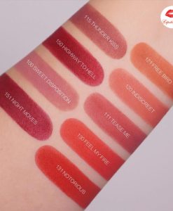 nars notirious cam đỏ