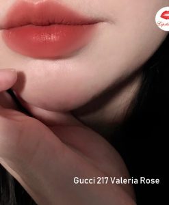 son-gucci-217-mau-hong-cam-dat-dep-nhat