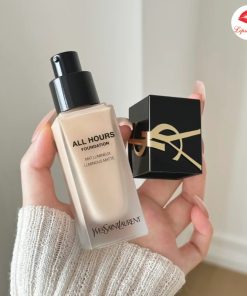 kem nền ysl cho da khô 1