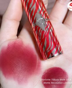 son-charlotte-tilbury-mau-walk-of-a-star