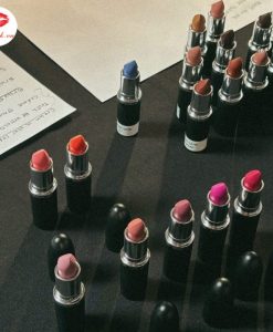 son-mac-813-left-on-red