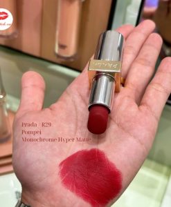prada-r29-pompei -1